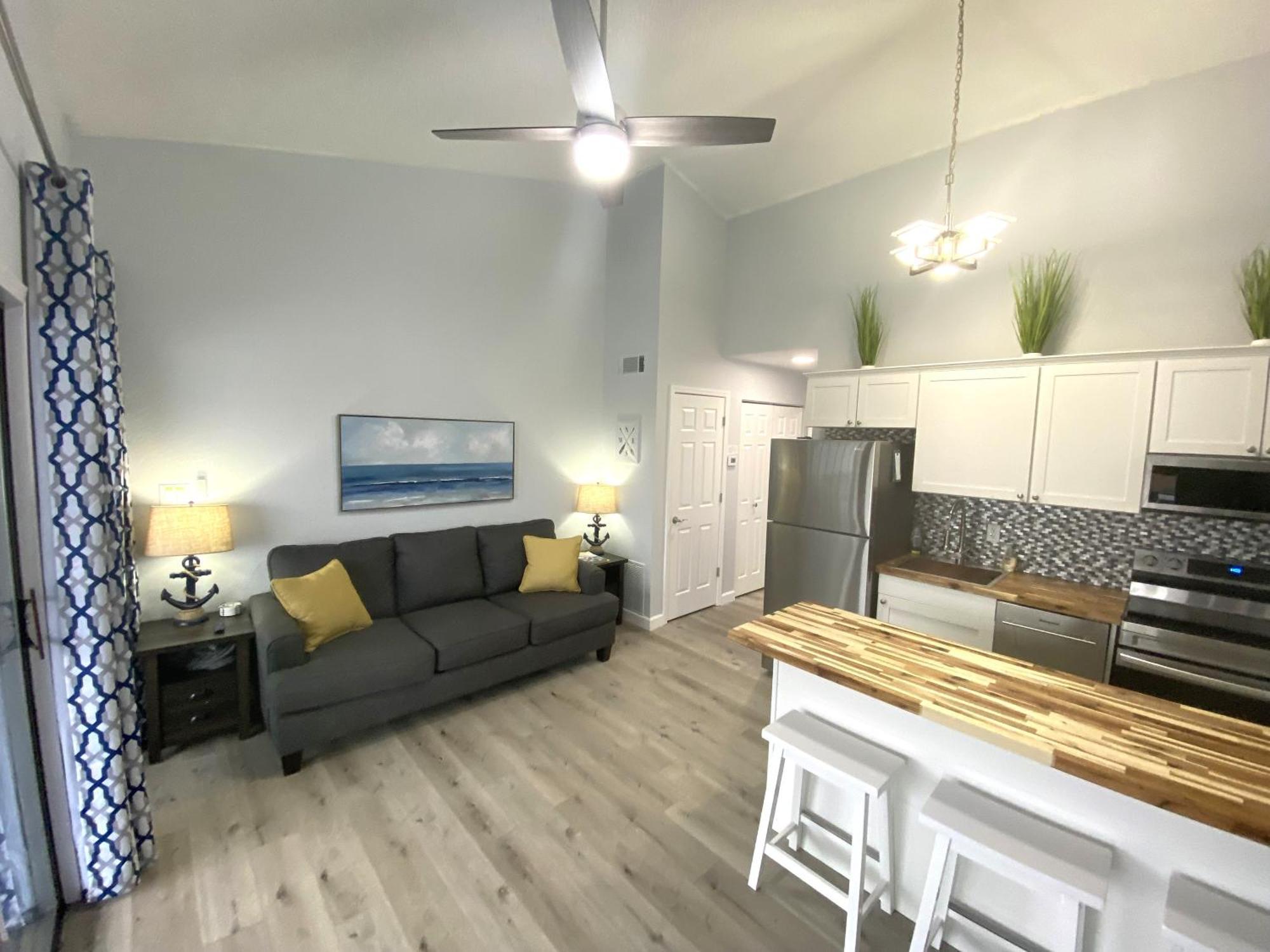 B Lakefront! Remodeled, Boat Slip, Patio Views, Pool, Boat Ramp, Wifi Осейдж Бийч Екстериор снимка