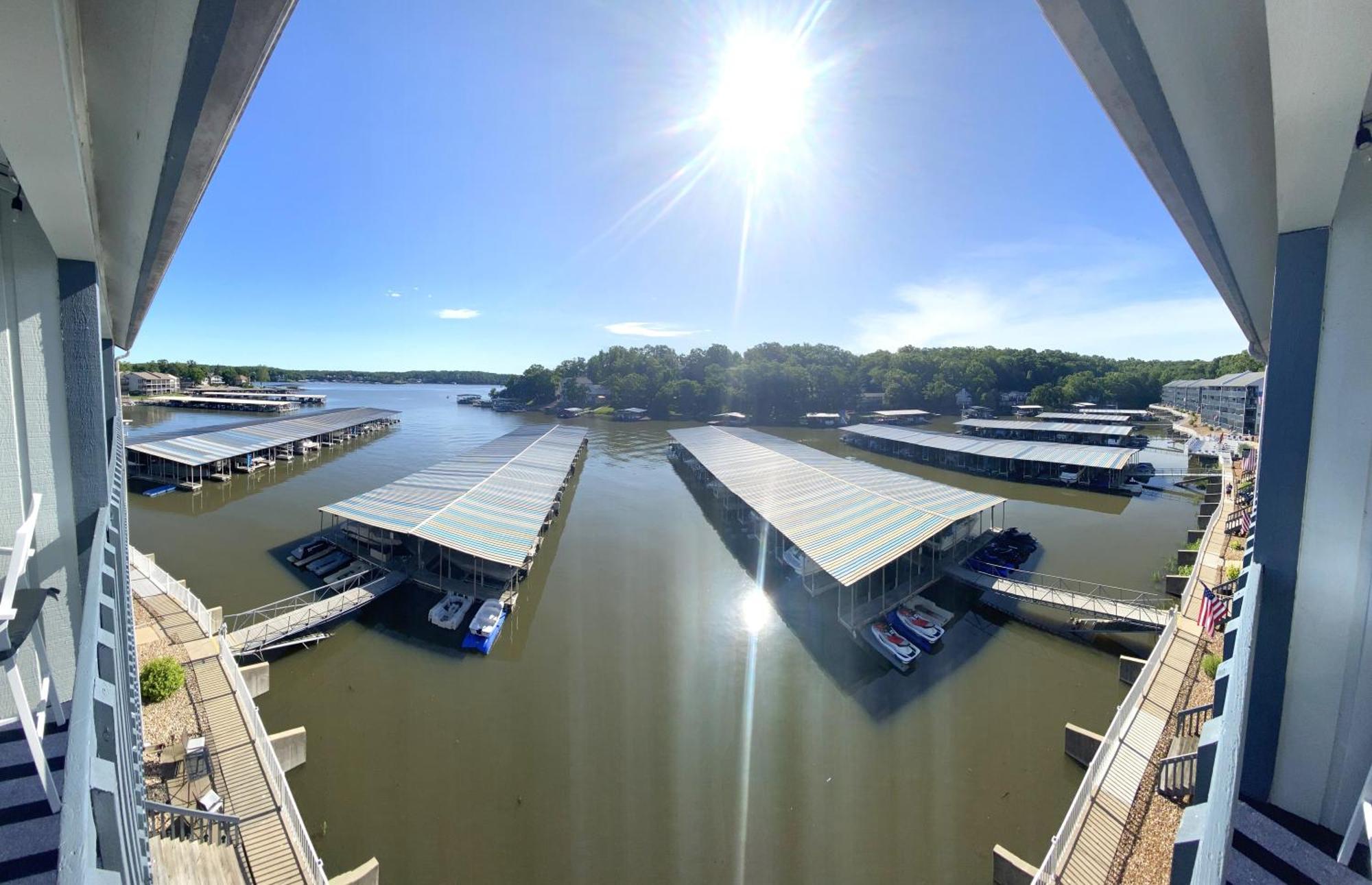 B Lakefront! Remodeled, Boat Slip, Patio Views, Pool, Boat Ramp, Wifi Осейдж Бийч Екстериор снимка